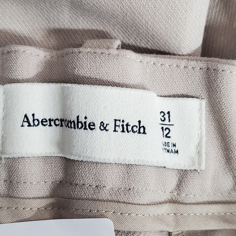 Abercrombie & Fitch Women Shorts 31 / 12 Beige Dress Chino - Picture 3 of 11